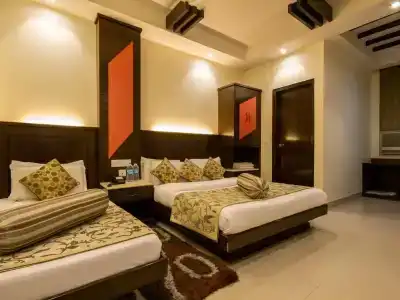 Aster Inn - 1