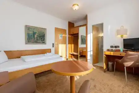 Trip Inn Klee am Park Wiesbaden - 23