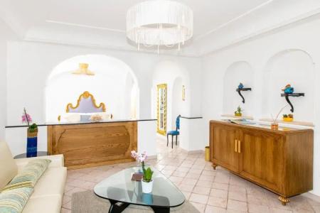 Eden Roc Suites - 141