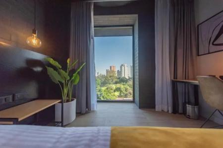 Fulton Business Luxury - 23