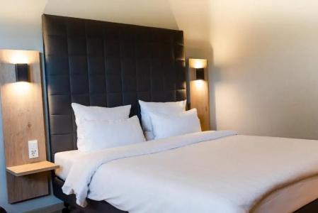Circle Inn - 53