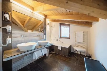 SIMPLE but EXCELLENT - 108