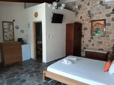 Ela Mesa - 135