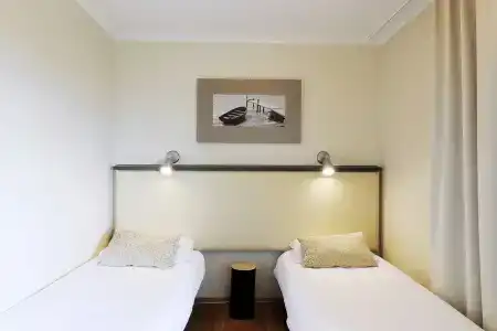 Sola Strand - 4