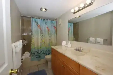 Gulfview Manor - 9
