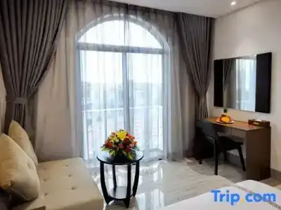 Crown Nguyen Hoang - 65