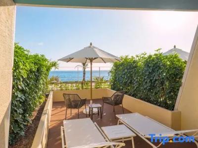DoubleTree by Hilton Okinawa Chatan Resort - 73