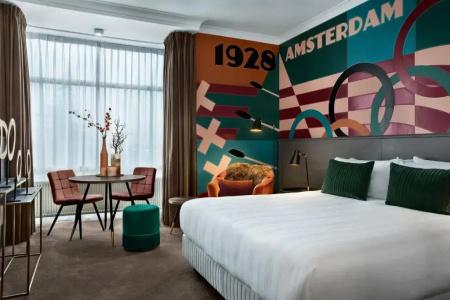 Apollo Amsterdam, a Tribute Portfolio - 64