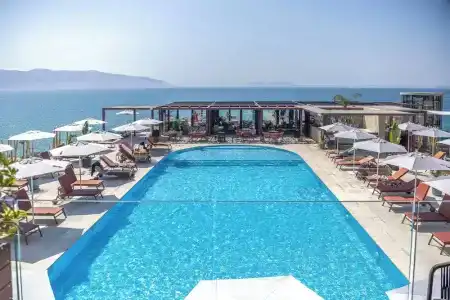 Priam Luxury Resort - 20