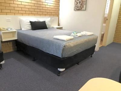 Chermside Motor Inn - 38