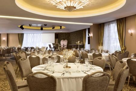 Ramada by Wyndham Gemli̇k - 18