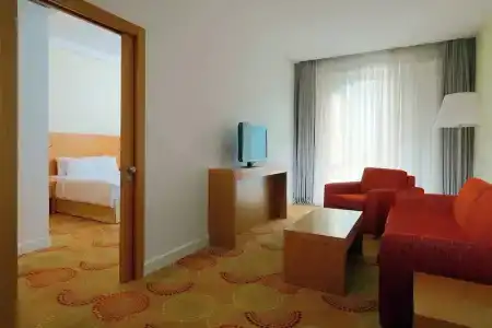 Courtyard by Marriott Budapest City Center - 80