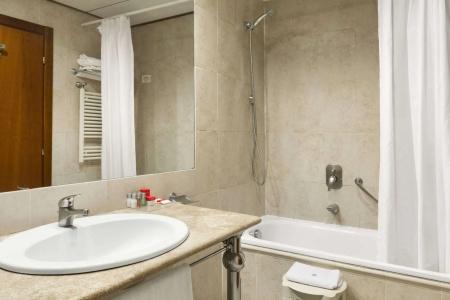 Ramada by Wyndham Naples - 9