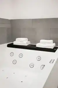 1st Floor Köln 2 - 42