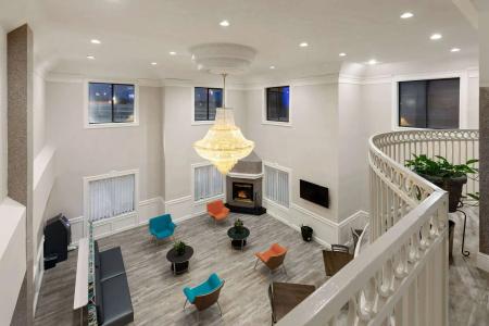 Oyo Townhouse Houston Brookhollow - 9