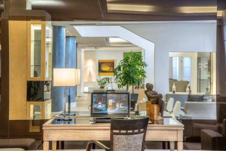 Occidental Aurelia - 26