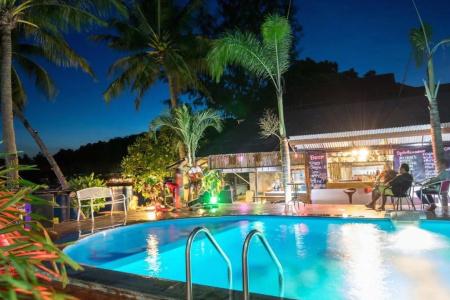 Carabao Dive Resort - 9