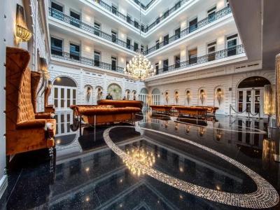 Prestige Budapest - 43
