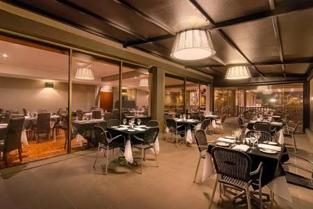 Crest On Barkly Serviced - 18