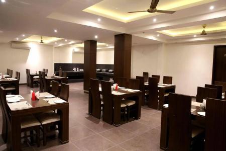 The Taj Vilas - 22