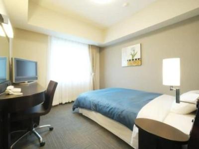 Route-Inn Yokohama Bashamichi - 47