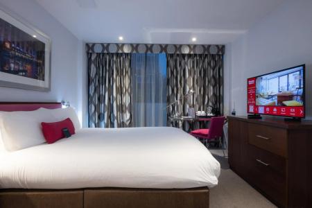 Bermondsey Square - A Bespoke - 3
