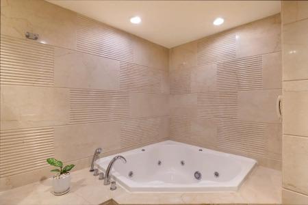 Lemon Tree Premier, Ulsoor Lake, Bengaluru - 79