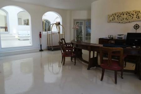 Tharroe of Mykonos Boutique - 9