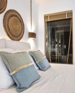 Angelos Design Suites - 150