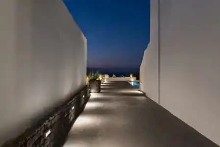 Volcanic Arc Suites - 9