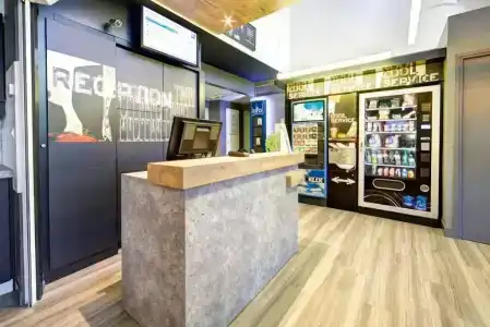 ibis Budget Caen Memorial - 16