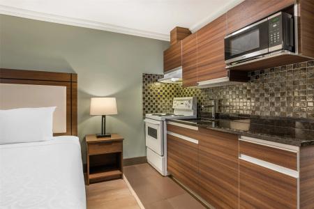 Best Western Plus - 44
