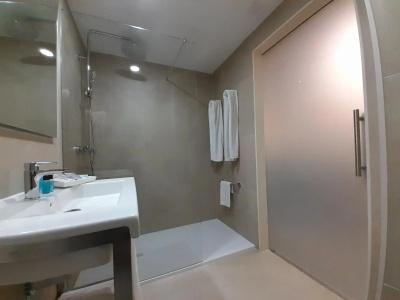 Eco Alcalá Suites - 8