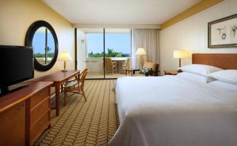 Sheraton Kona Resort and Spa - 3