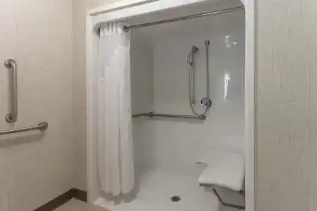 Holiday Inn Express & Suites Nw - Park Place, An Ihg - 55