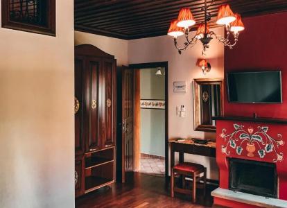 Elena Guesthouse - 85