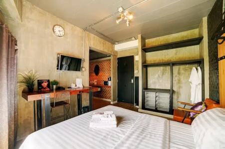 Rent V38 - 47