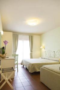 Blu Laconia Village - 31