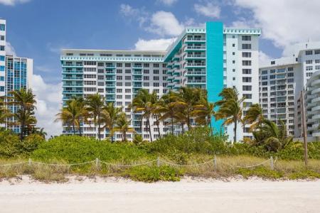 Seacoast Suites on Miami Beach - 18