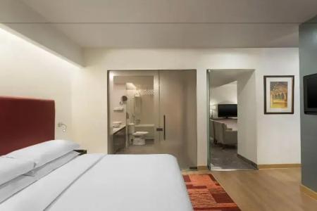 Four Points by Sheraton Jaipur, City Square - 54