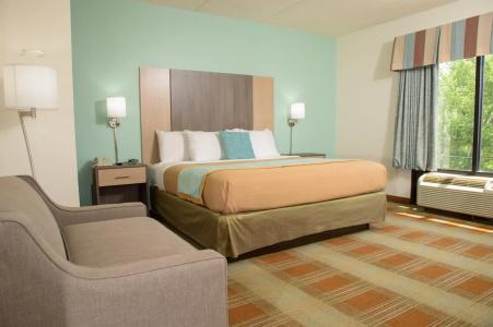Pigeon River Inn - 44