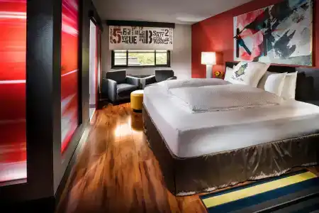 Staypineapple, Five, Downtown Seattle - 50