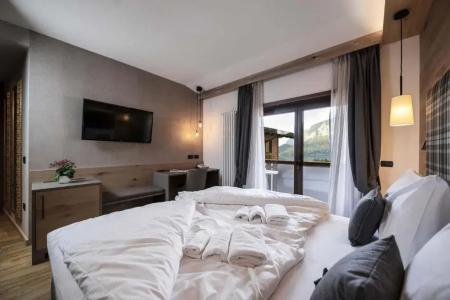 Ariston Lake View - 28