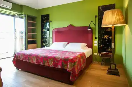 Rarity Suites - 122