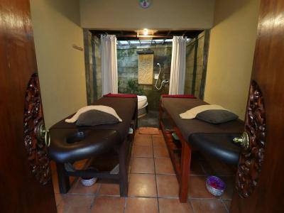 Biyukukung Suite & Spa - 1