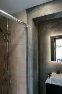 V36 Suites - 42
