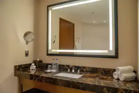 The Westin Abu Dhabi Golf Resort & Spa - 8
