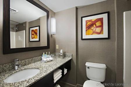 Holiday Inn Express & Suites Boston -, an IHG - 7