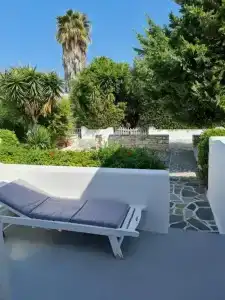 Zoumis Studios - 266