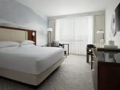 Renaissance Long Beach - 69